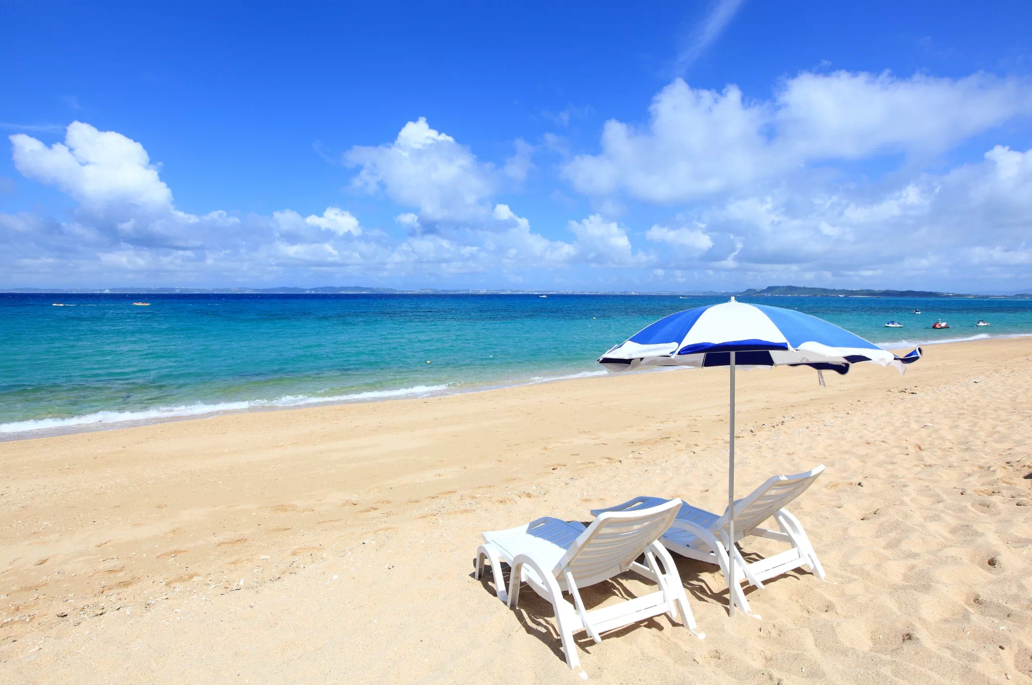 White beaches and blue sea